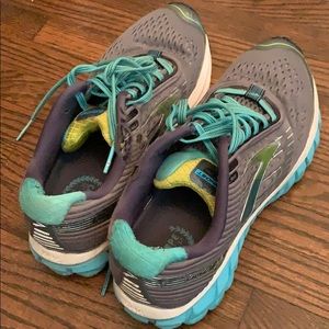 Brooks Shoes - Brooks Running Shoes Brooks Shoes - Brooks Running Shoes